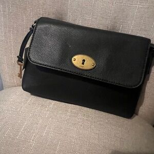 FOSSIL BAG. *BRAND NEW*